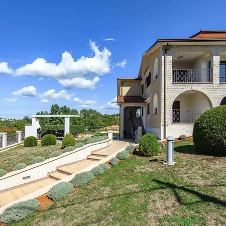 Apartment In Mekisi Kod Vizinade - Istrien 53445