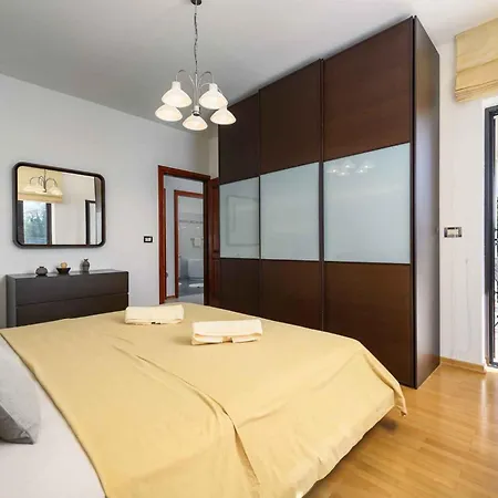 Apartment In Mekisi Kod Vizinade - Istrien 53445